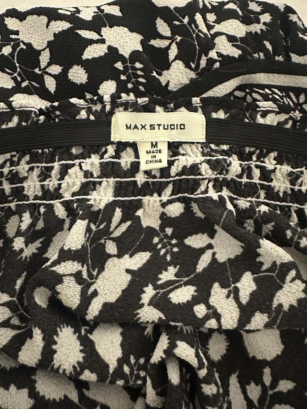 Max Studio Black White Floral Tiered Smocked Waist Maxi Skirt Medium Chic - Picture 9 of 9
